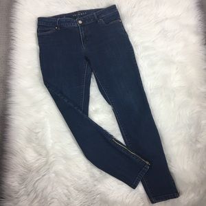 WHBM The Skimmer Dark Wash Skinny Jeans Zipper leg